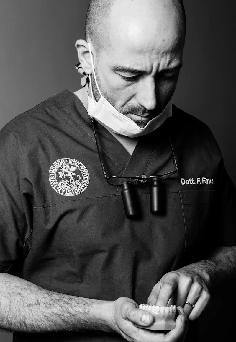 Francesco Fava, dentista specializzato in ortodonzia a Torino